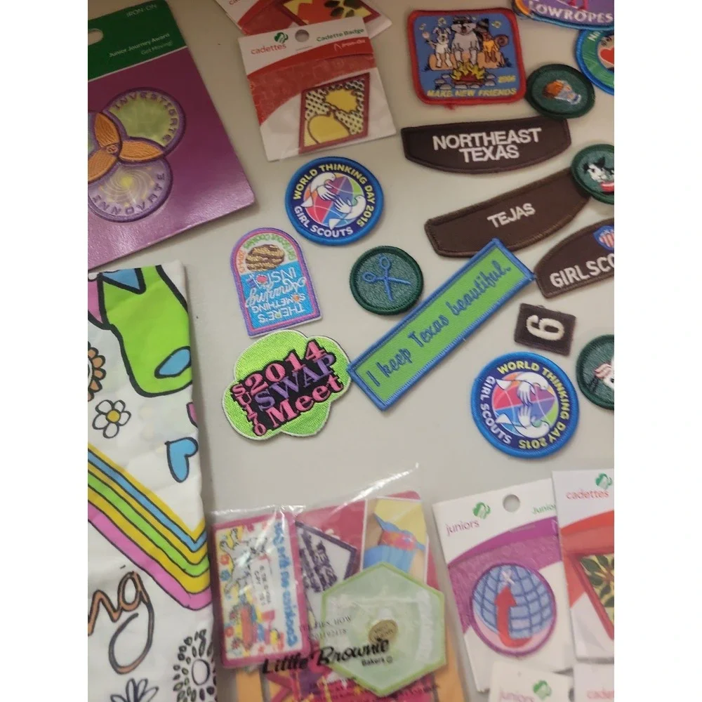 Mixed lot Vtg to New Girls Scout Patches badges accessories